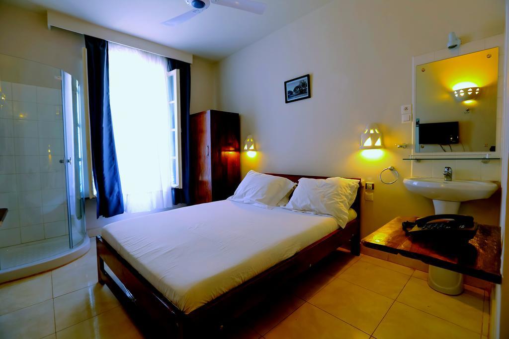 Le Lotus Bleu Hotel Antananarivo Eksteriør billede