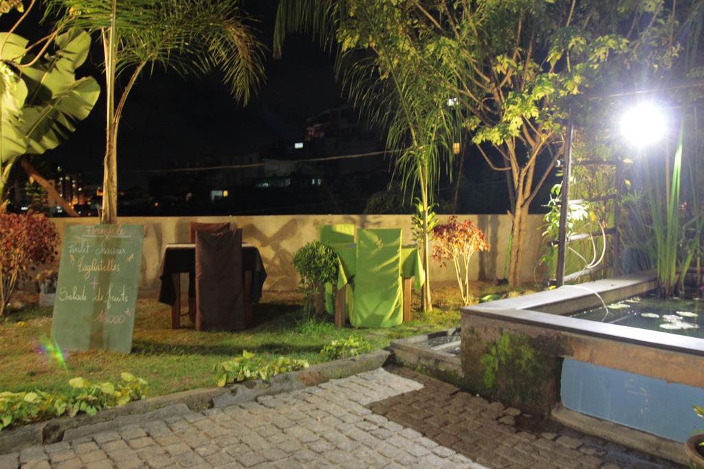 Le Lotus Bleu Hotel Antananarivo Eksteriør billede